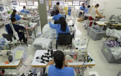 ¿Cuánto va a subir el salario mínimo? Apuestas oscilan entre 13,5% y 15%