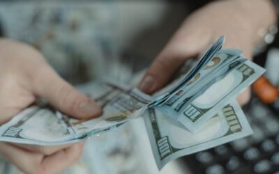 Si el peso se hubiera comportado como otras monedas de la región estaría entre $3.500 y $4.000