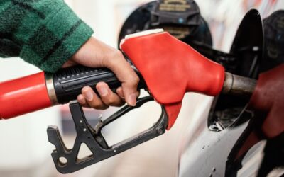 Así quedan los precios de referencia de la gasolina por ciudades