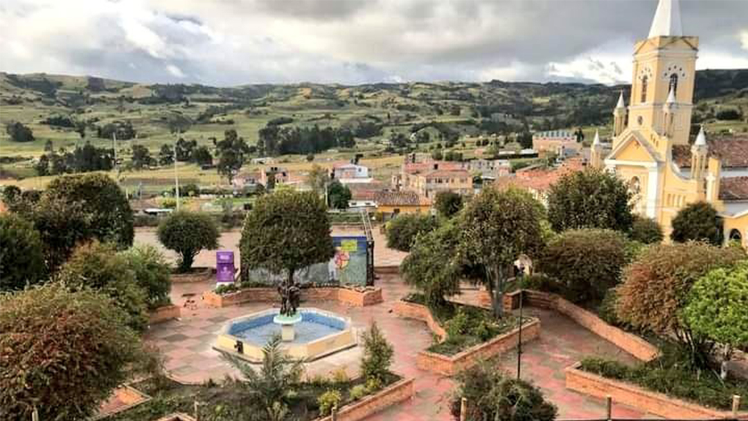 Ministerio de Agricultura Empodera a Mujeres Campesinas: Entrega 188 Títulos de Tierra en Boyacá