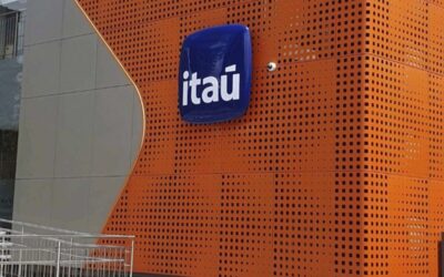 Itaú Colombia se asocia con Amazon Web Services para impulsar su transformación digital y reducir su huella de carbono