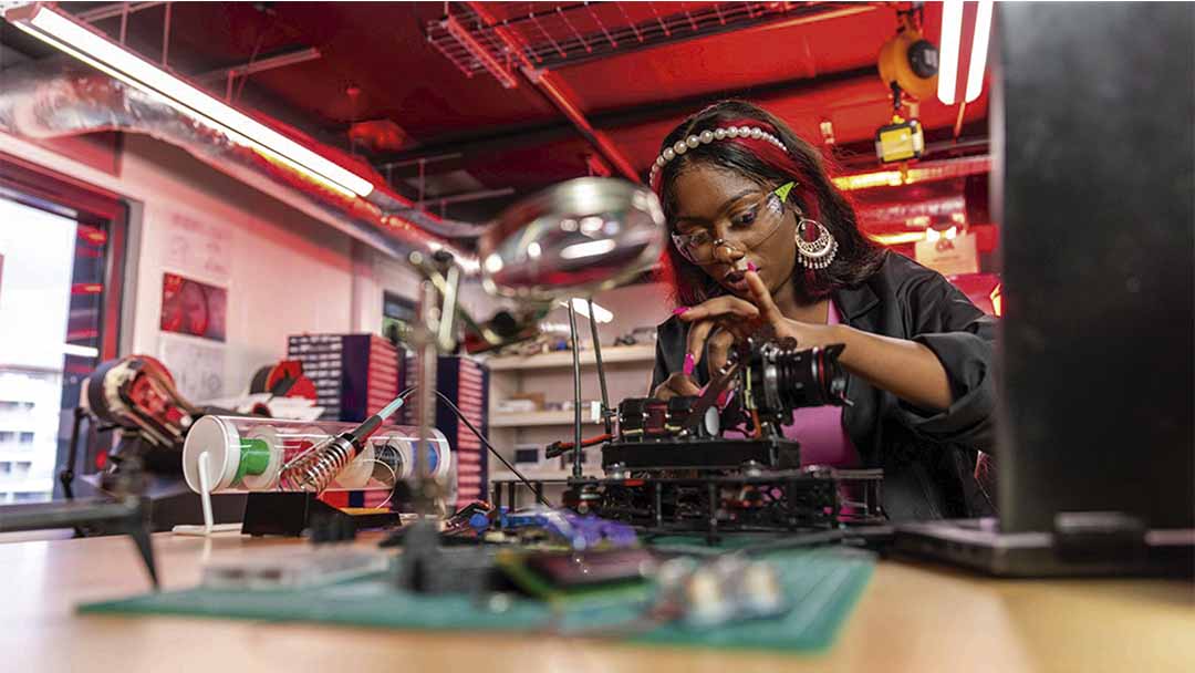 Colombia lidera en innovación abierta: una estrategia que transforma industrias