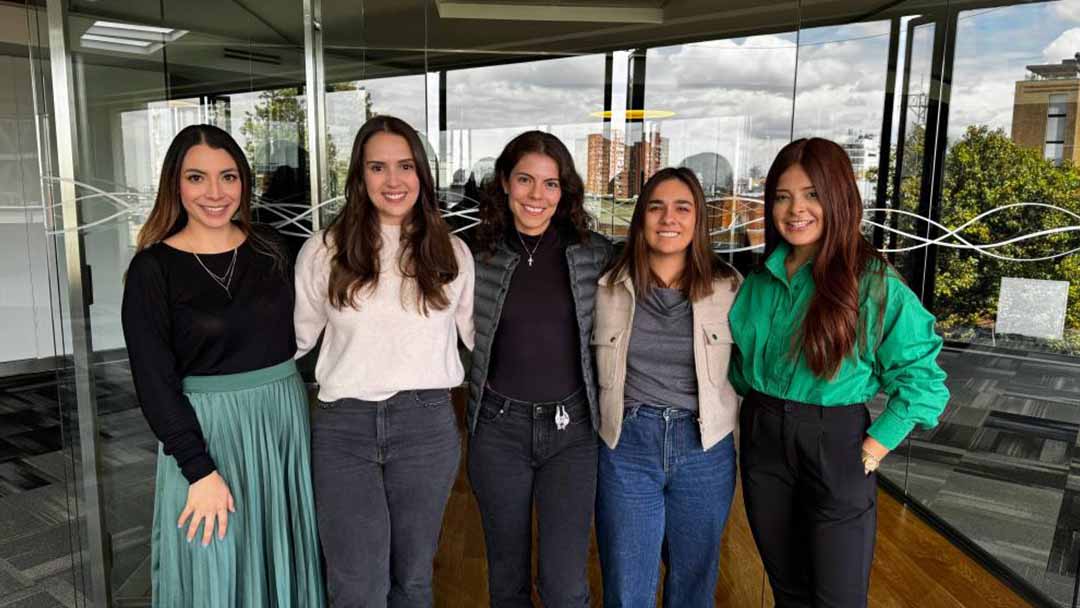 Monet llega al medio millón de créditos otorgados a mujeres de bajos recursos en Colombia