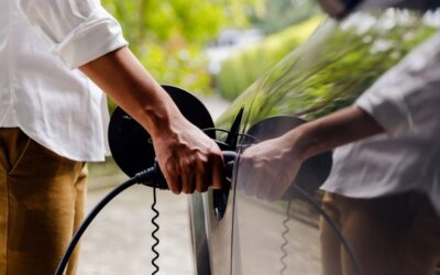 Crecen las ventas de carros nuevos en Colombia y se consolida la movilidad eléctrica