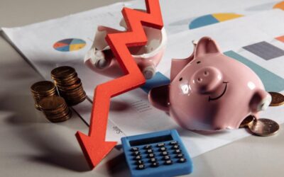 Calificación crediticia de Colombia baja por alto déficit fiscal