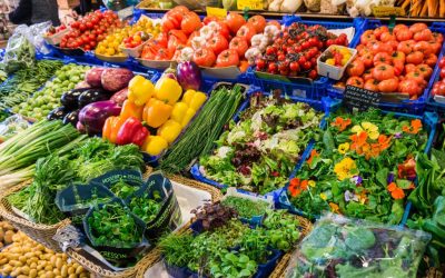 Inflación anual en Colombia se modera en agosto, pero alimentos siguen presionando el bolsillo