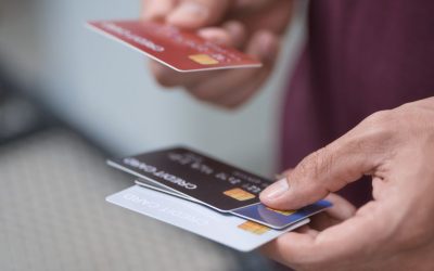 El poder de las tarjetas: impulso estratégico para bancos y fintechs en Colombia y América Latina