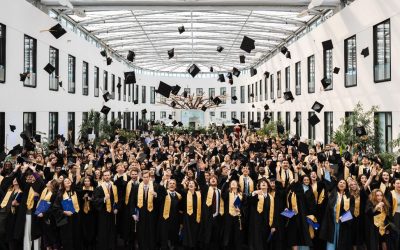 Escuela de negocios más antigua del mundo ofrecerá becas de hasta el 100 % para estudiar en Europa
